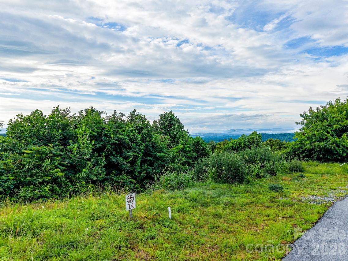 Lot 14 Skydance Tr., Hendersonville, NC 28739