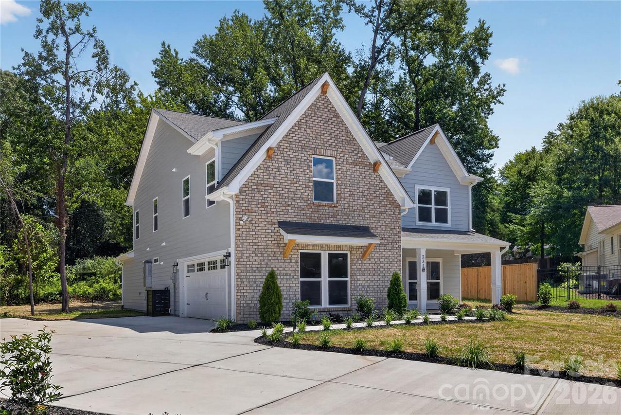 2316 Chateau Ct., Matthews, NC 28105