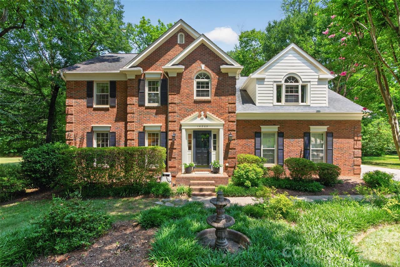 14809 Stonegreen Ln., Huntersville, NC 28078