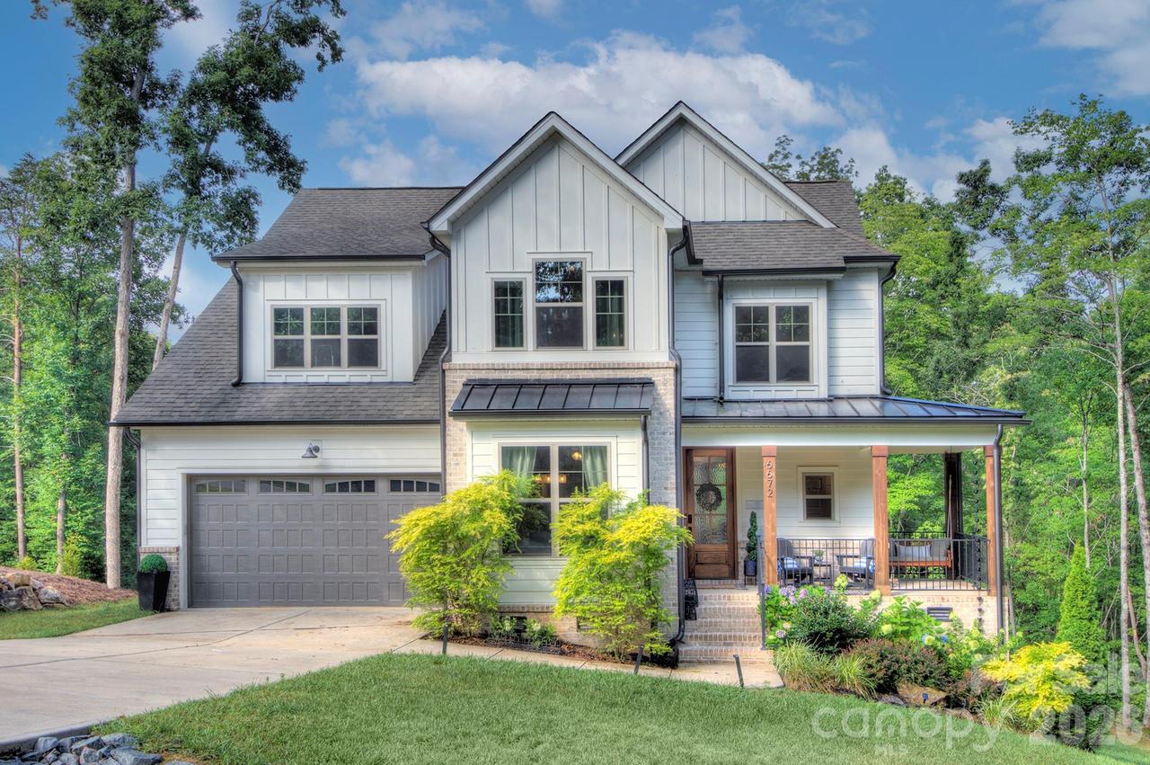 6672 Maple Spring Ct., Denver, NC 28037