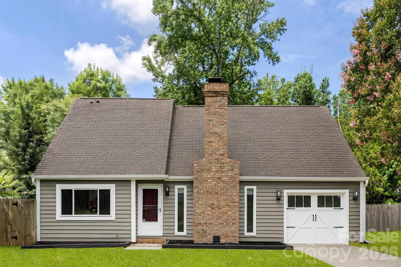 6719 Montezuma Tr., Charlotte, NC 28227