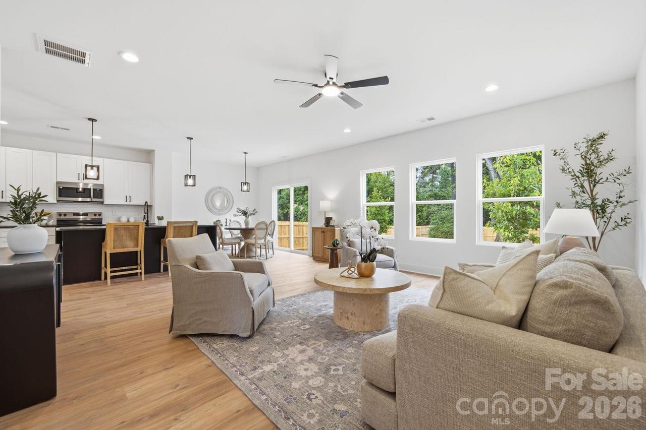 1735 Byrum St., Charlotte, NC 28216