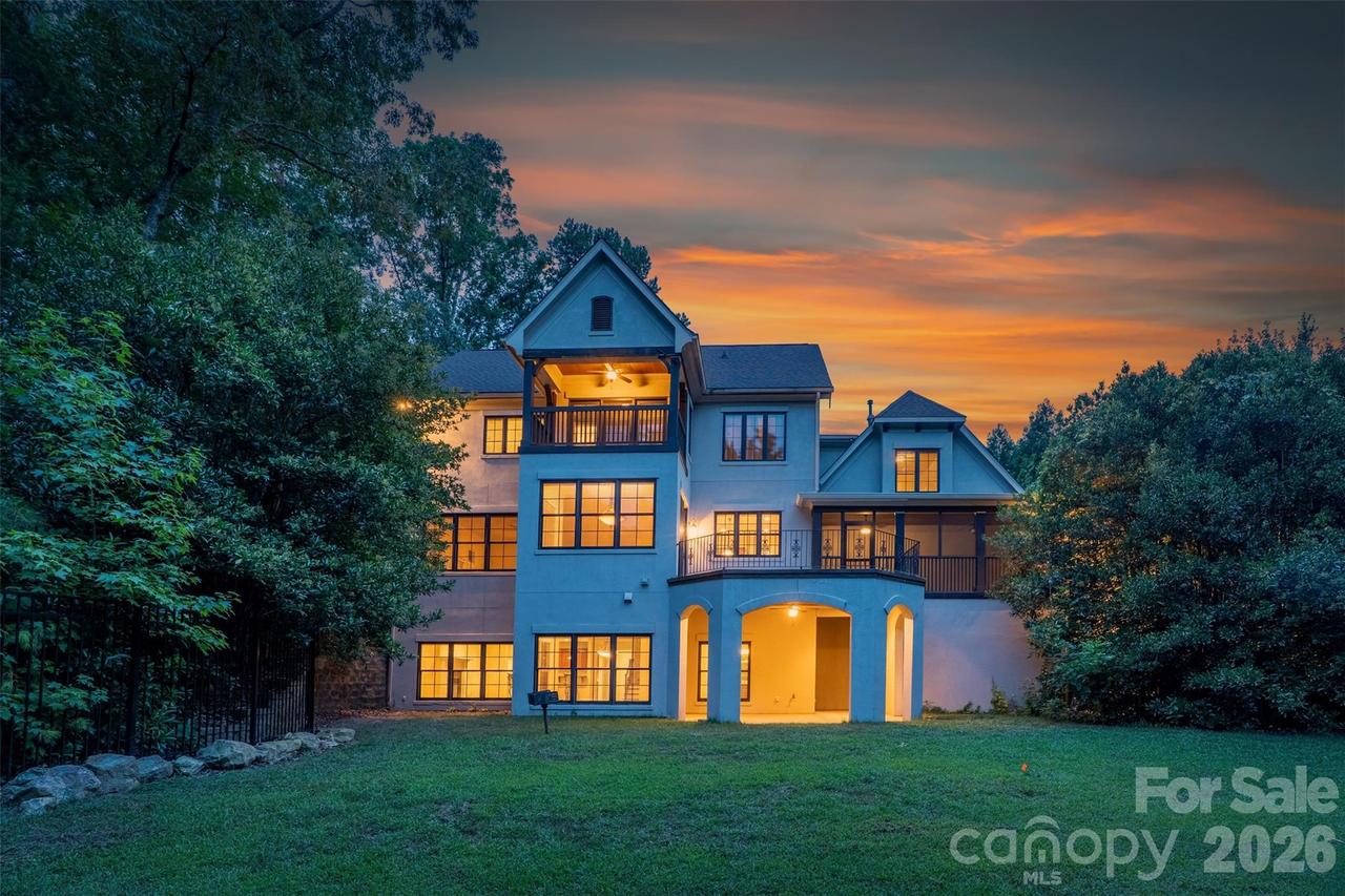 3003 Ocaso Ct., Matthews, NC 28104