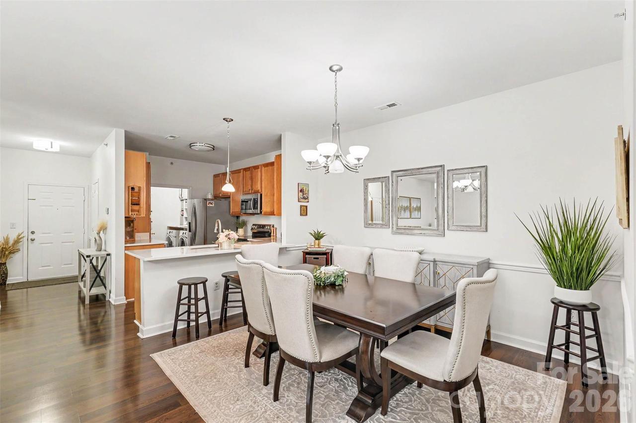 11855 Ridgeway Park Dr., Charlotte, NC 28277