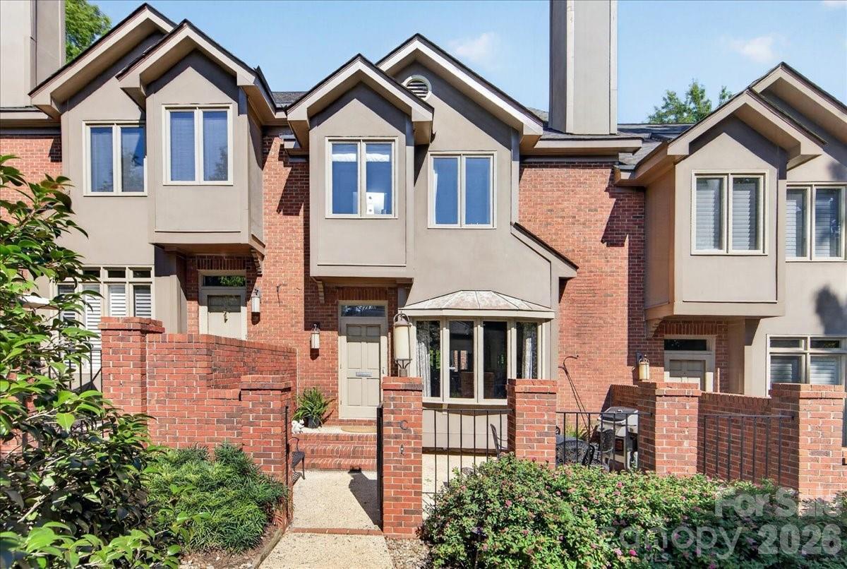 201 Hillside Ave., Charlotte, NC 28209