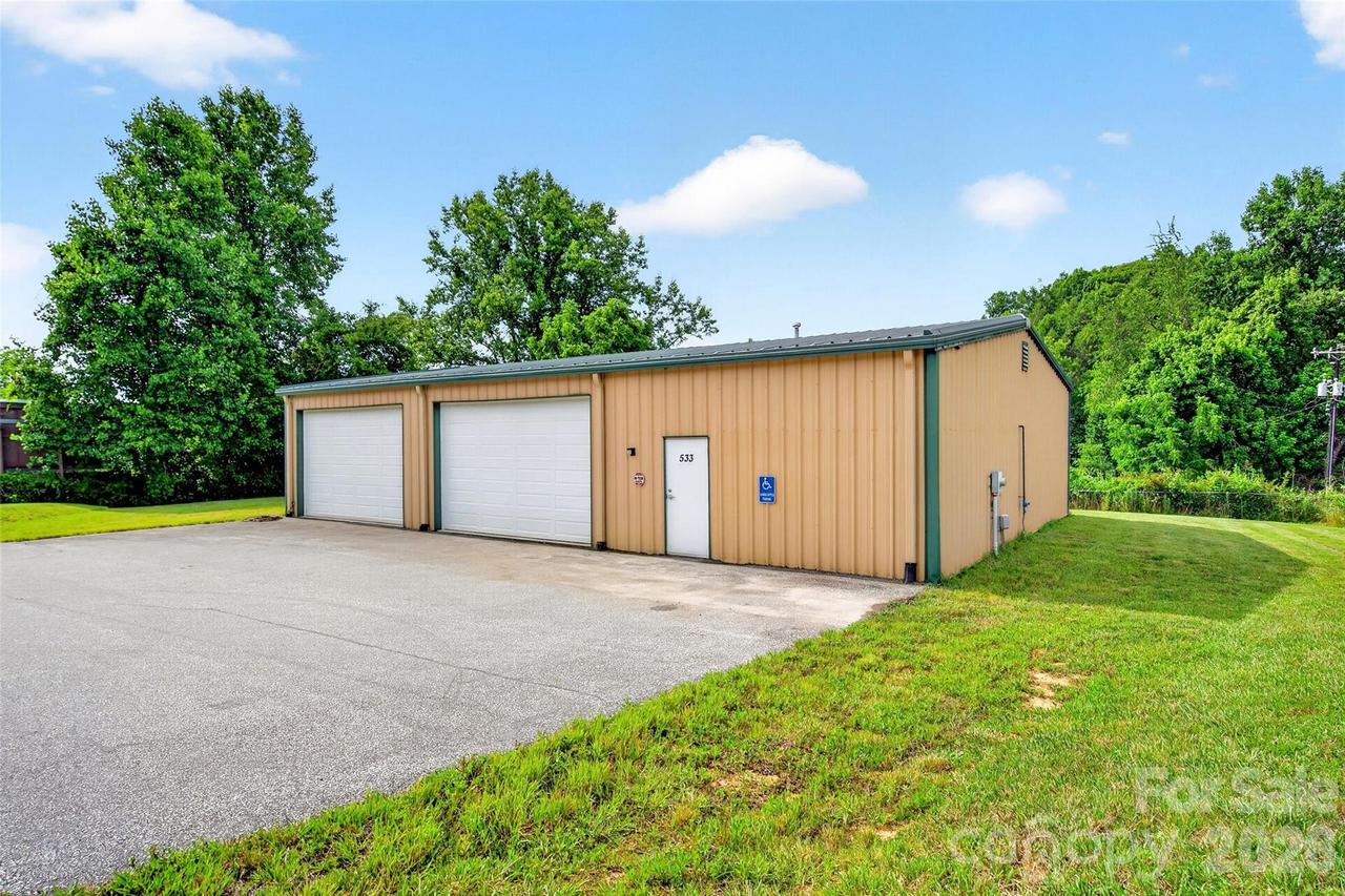 533 Catawba River Rd., Old Fort, NC 28762