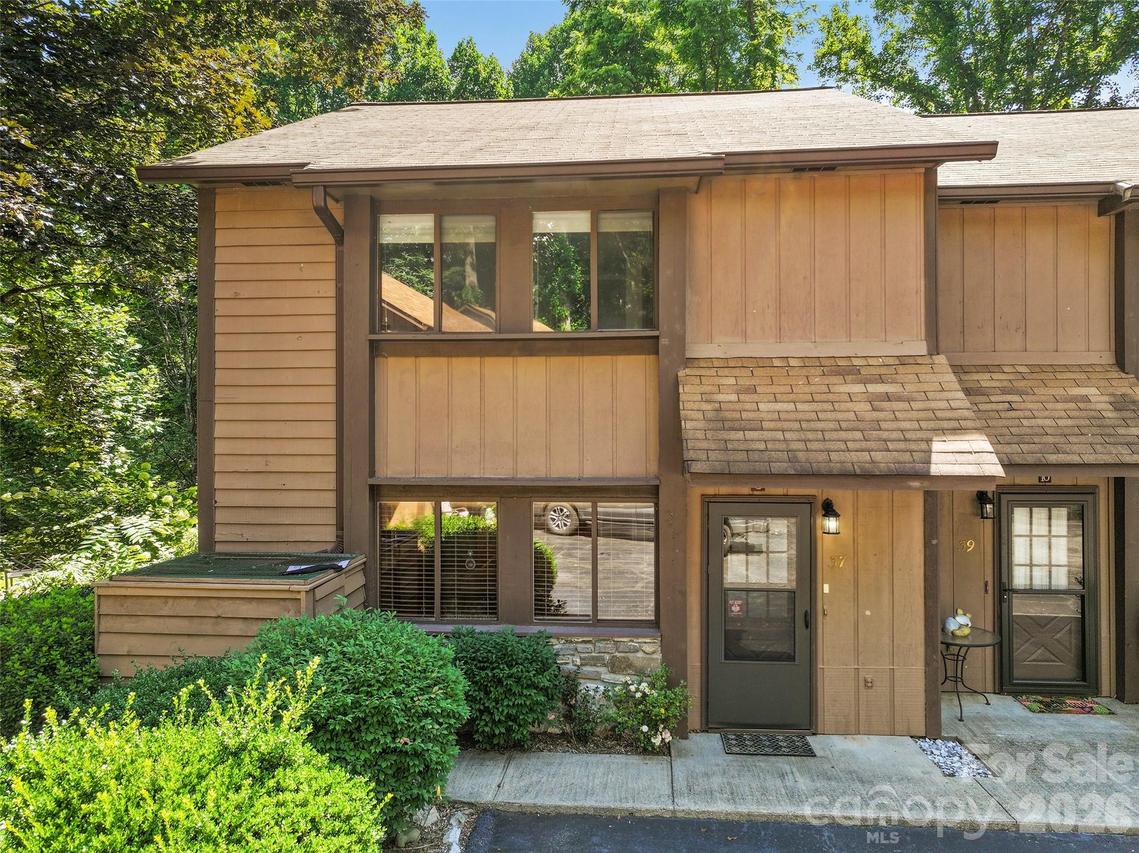 37 George Cir., Maggie Valley, NC 28751