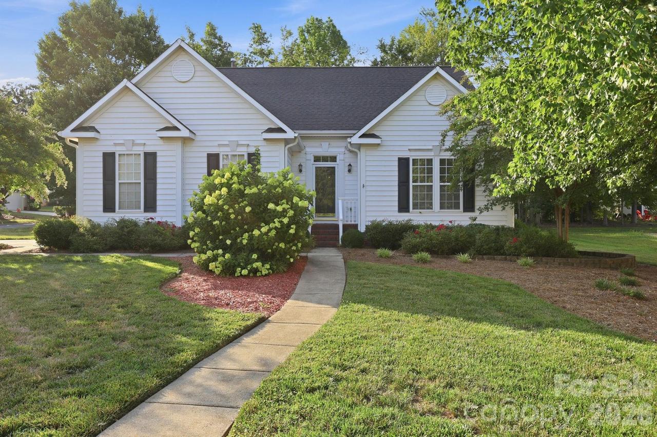 2430 Saguaro Ln., Kannapolis, NC 28083