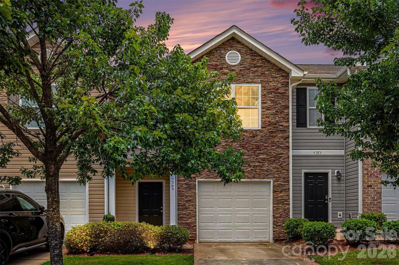 9369 Hamel St., Charlotte, NC 28215
