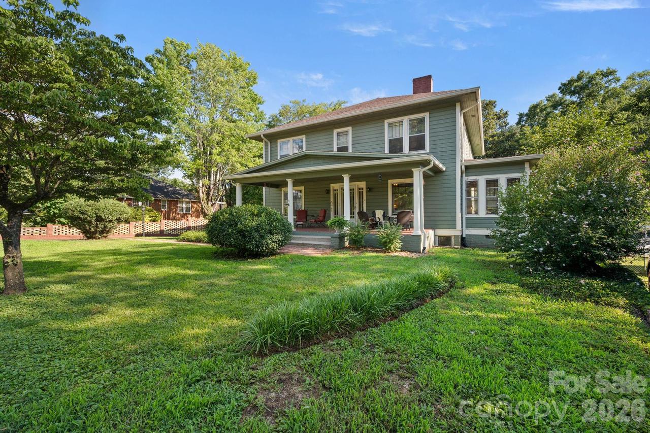 313 E Main St., Morganton, NC 28655