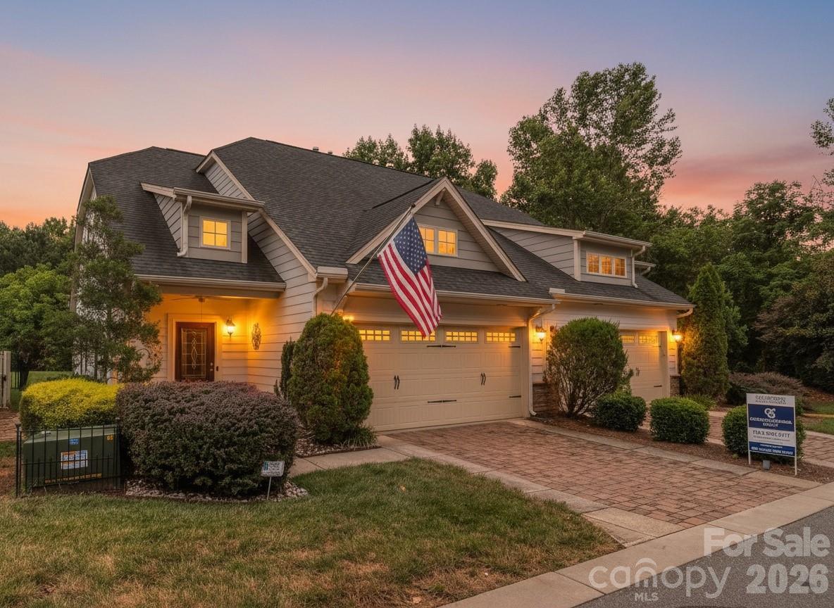 111 Coral Ln., Mooresville, NC 28117
