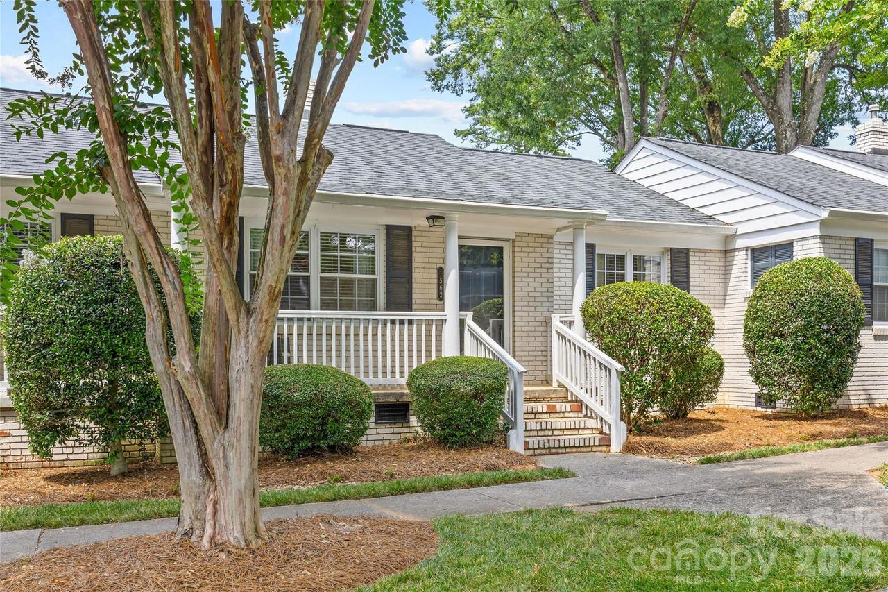 1562 Pecan Ave., Charlotte, NC 28205