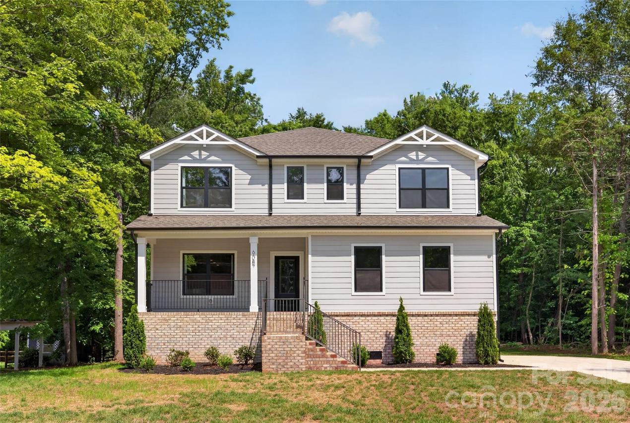 6087 Cambridge Dr., Harrisburg, NC 28075