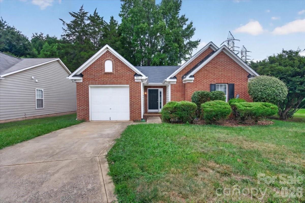 9207 Amy Dr., Charlotte, NC 28213