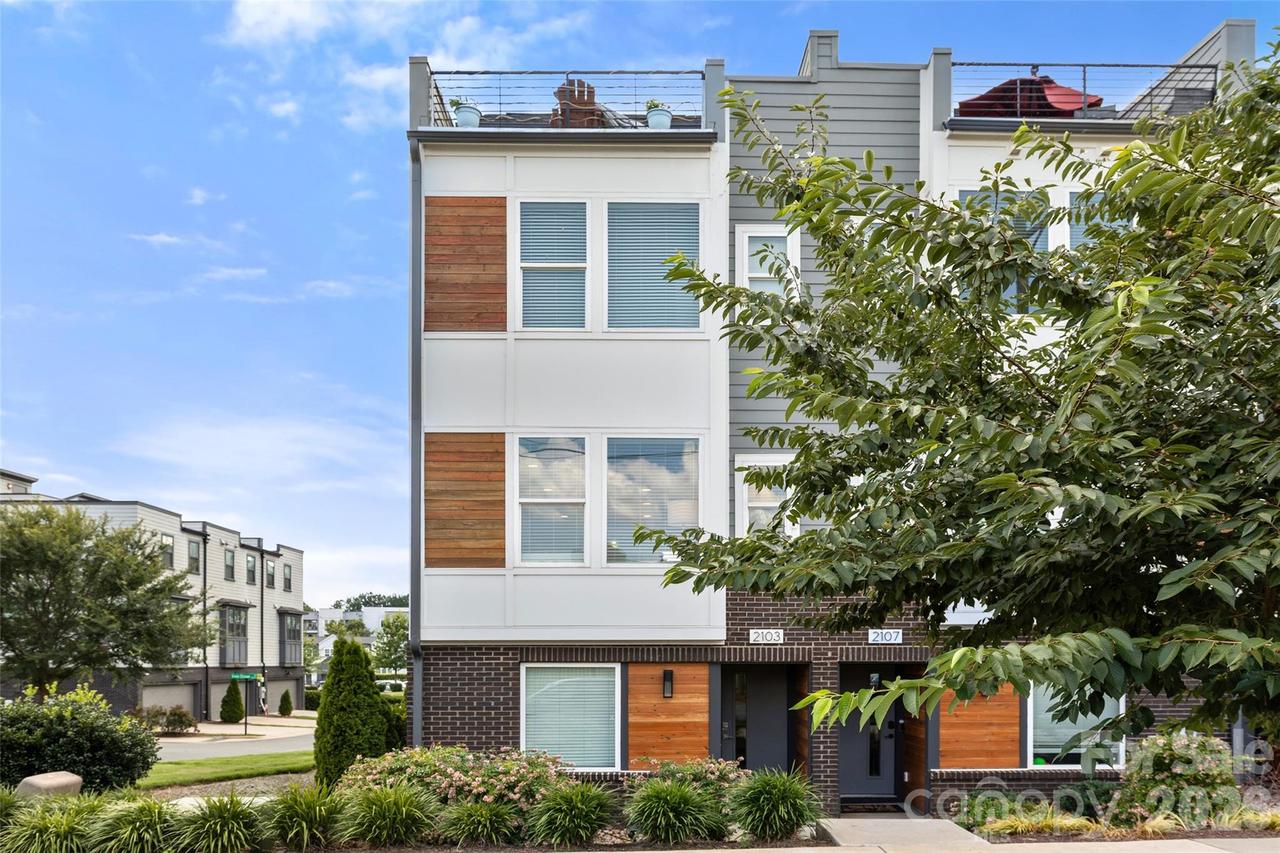 2103 Isom St., Charlotte, NC 28208