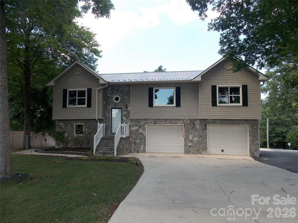 4249 Beach Rd., Hudson, NC 28638