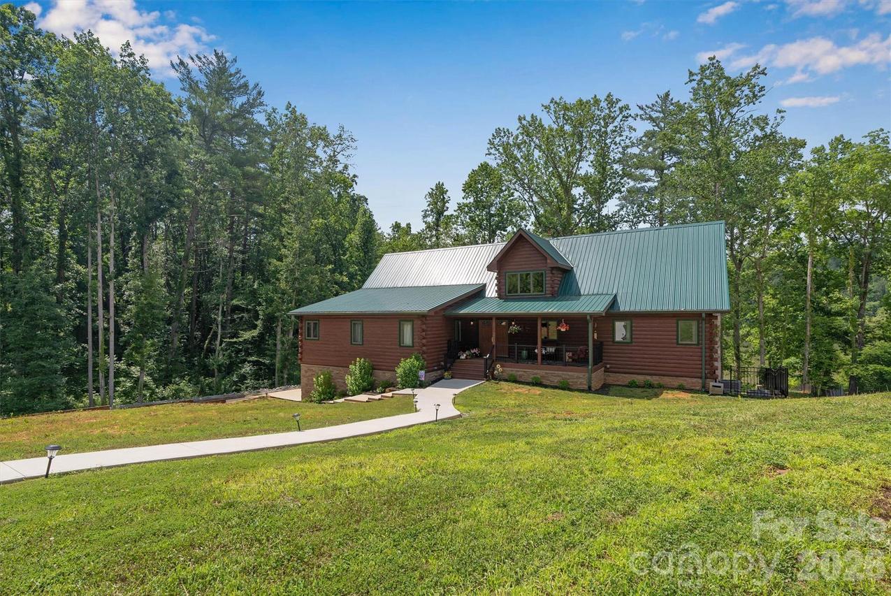 189 Edgewater Point #227, Valdese, NC 28690