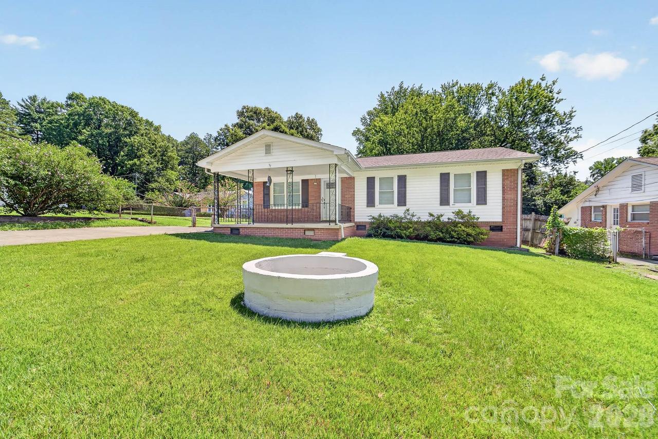 4723 Northaven Dr., Charlotte, NC 28206