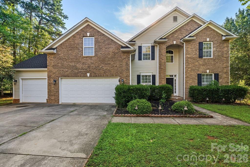7424 Hannah Alexander Ln., Charlotte, NC 28227