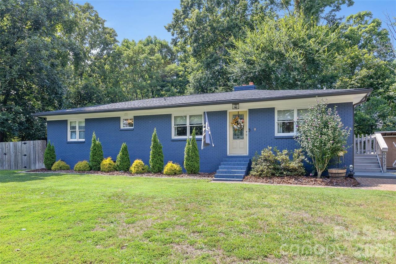 6537 Mt Holly Huntersville Rd., Charlotte, NC 28216