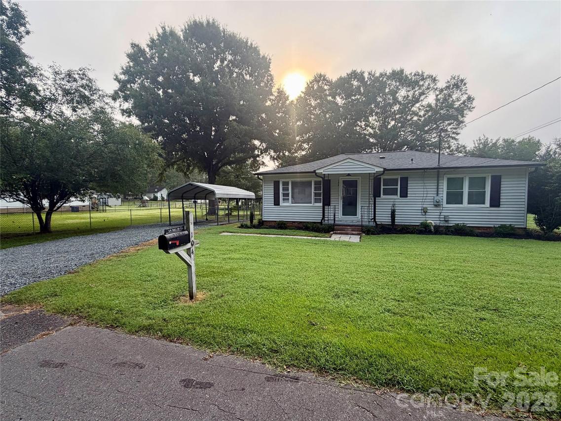 104 Hilltop St., Stanfield, NC 28163