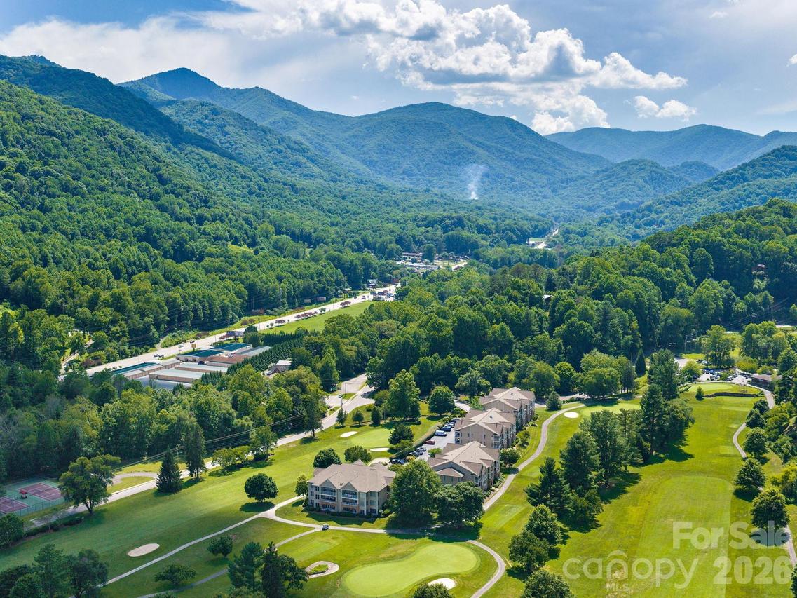 91 Glenview Ln. #4043UNIT #4043 MOUNT, Maggie Valley, NC 28751