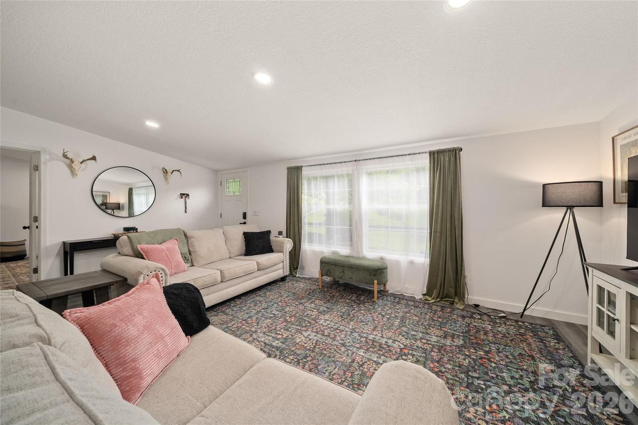 7 Wid Smith Rd., Burnsville, NC 28714