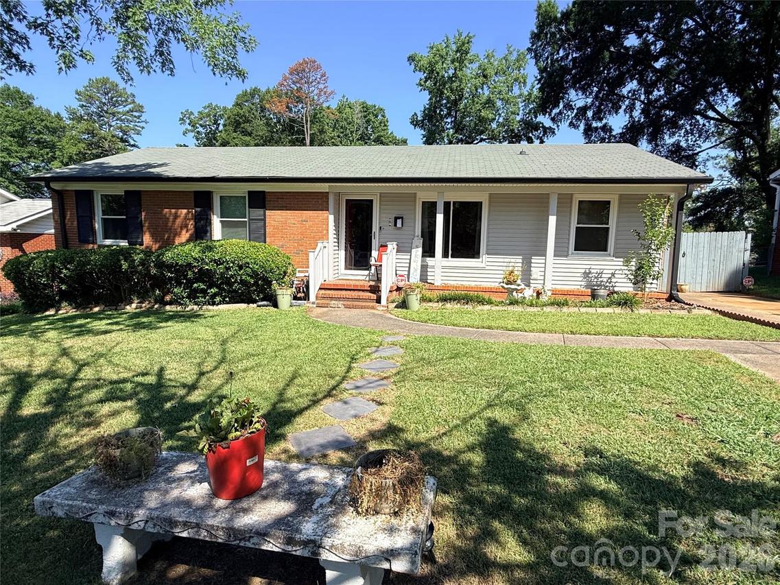 3626 Seaman Dr., Charlotte, NC 28217