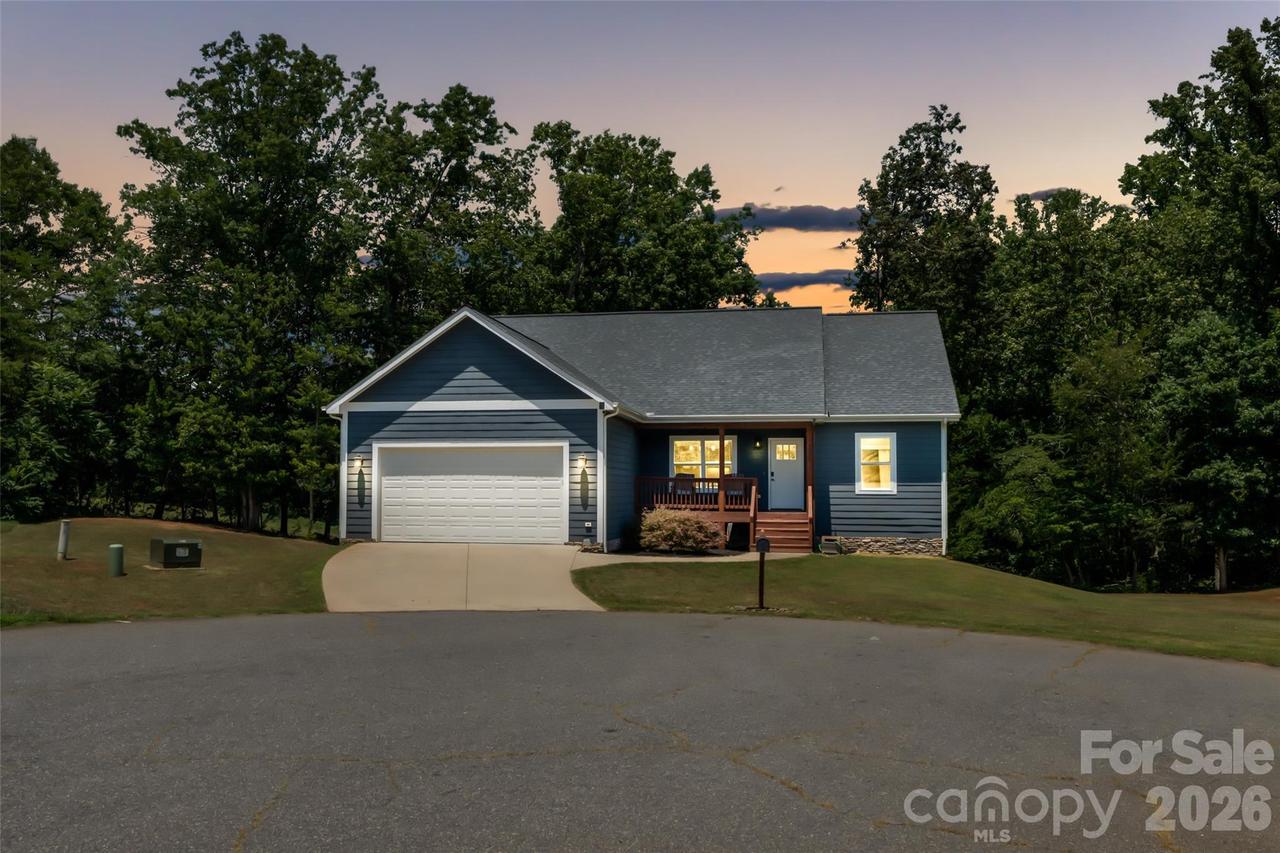 4398 Belmont Dr., Morganton, NC 28655