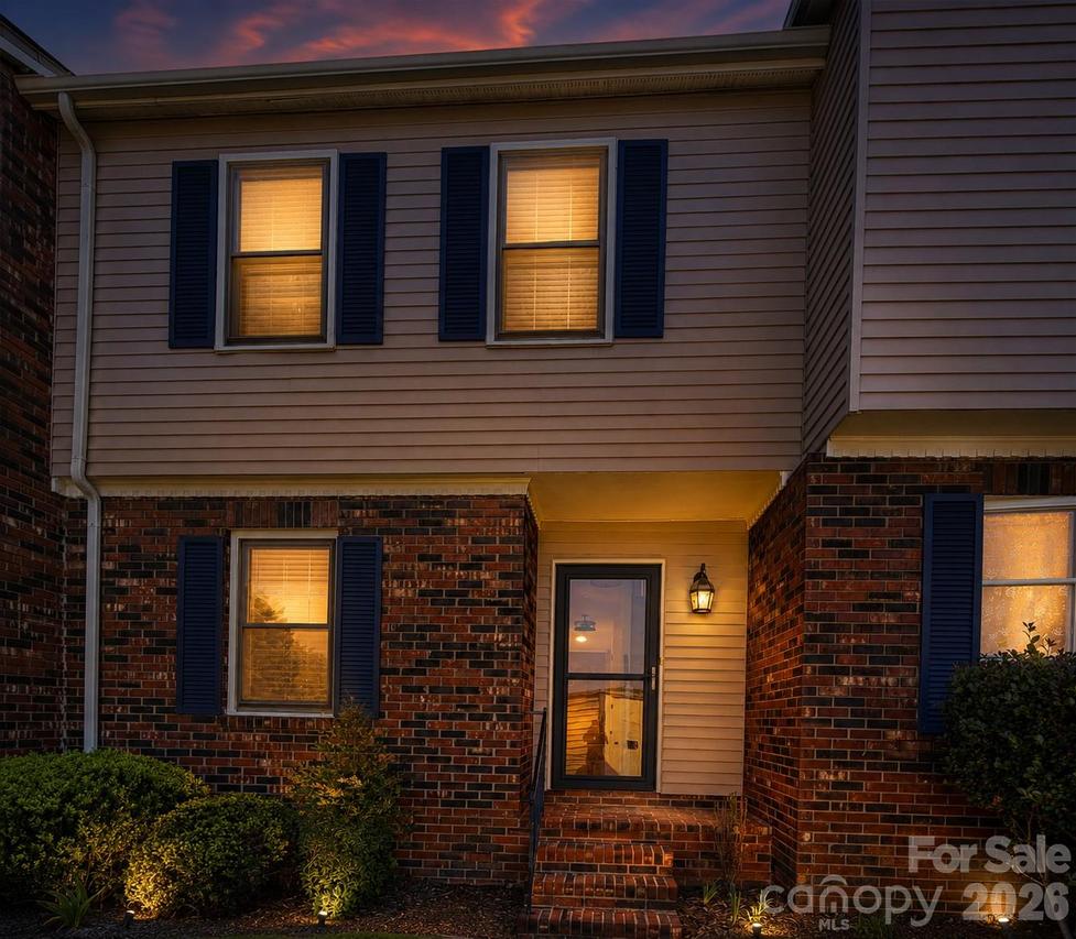 2705 N Center St. #46, Hickory, NC 28601
