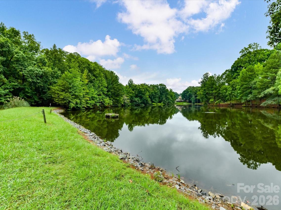 5838 Lake Providence Ln., Charlotte, NC 28277