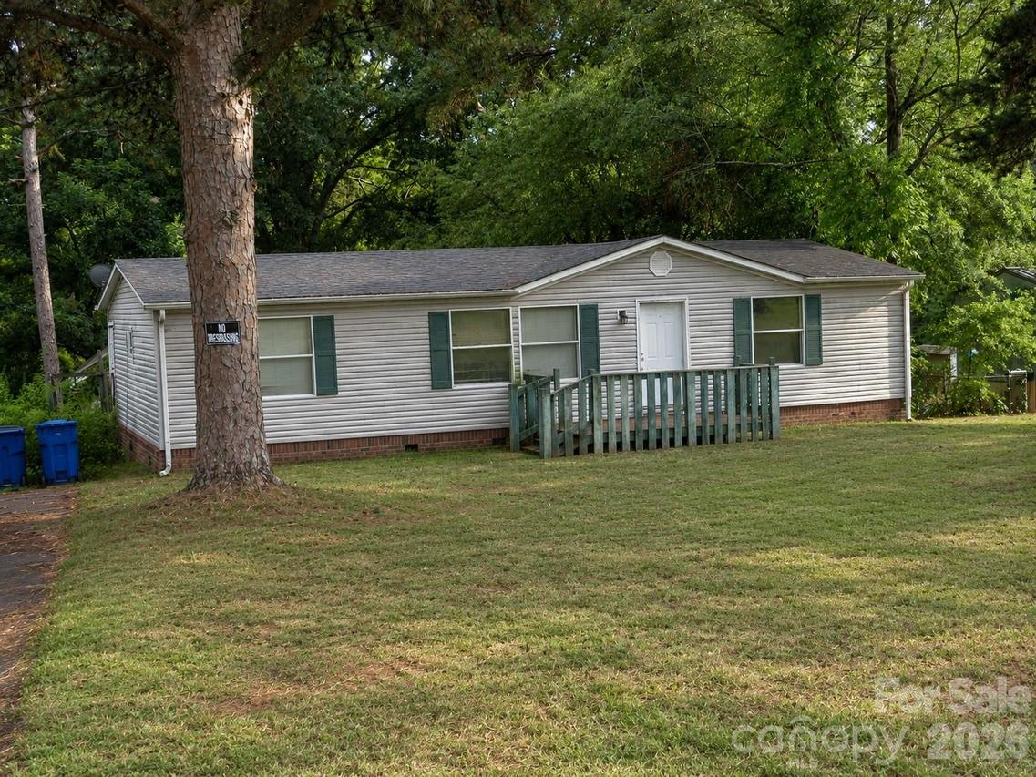 153 Ridgewood St., Shelby, NC 28152