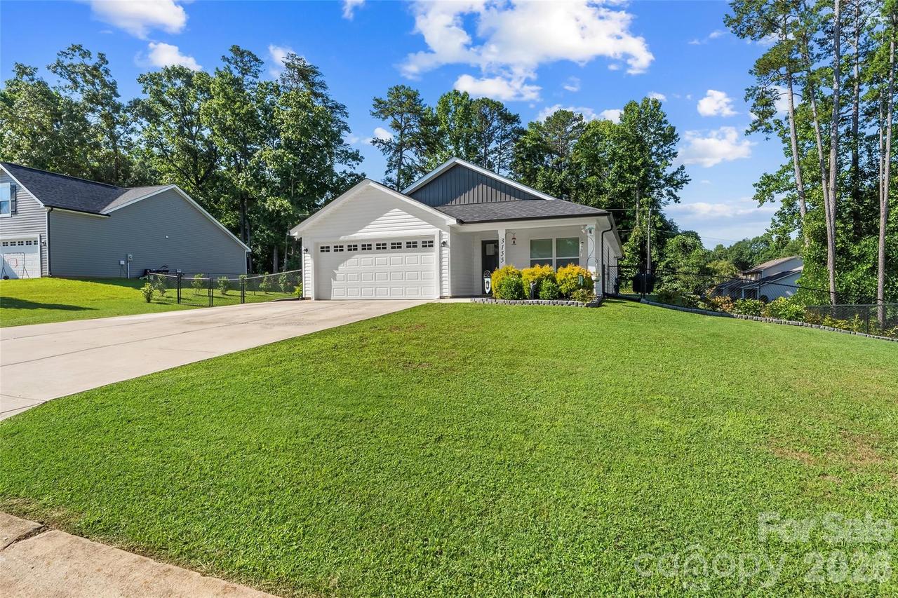 3155 Riber Ln., Claremont, NC 28610