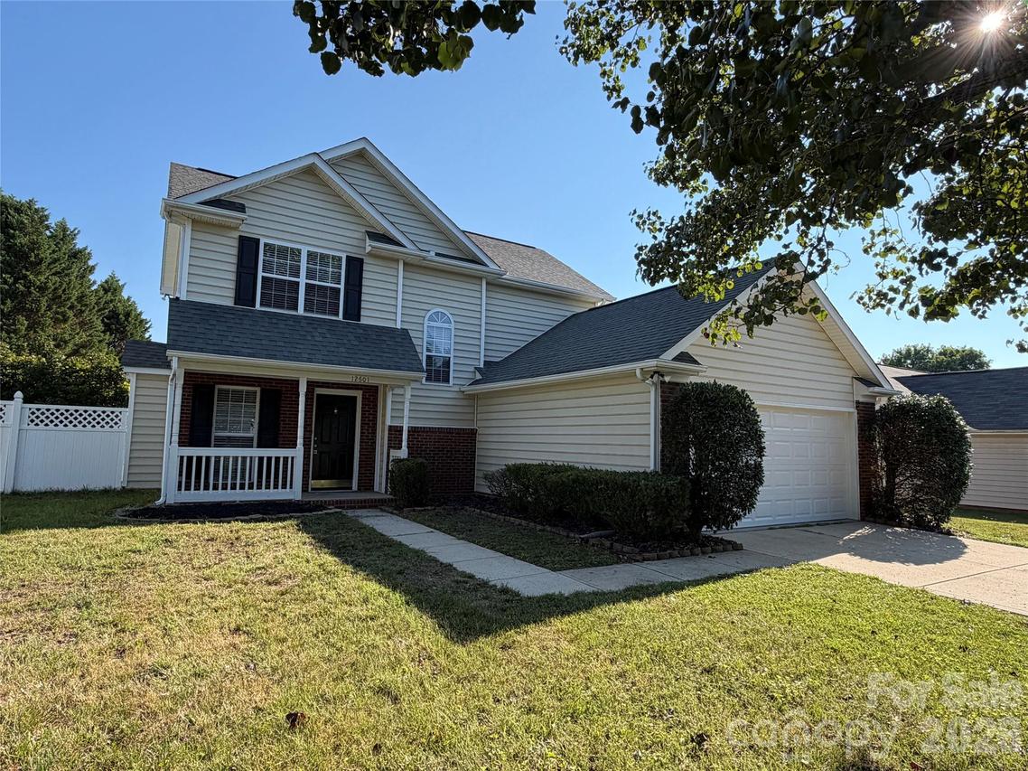 12601 Cumberland Crest Dr., Huntersville, NC 28078