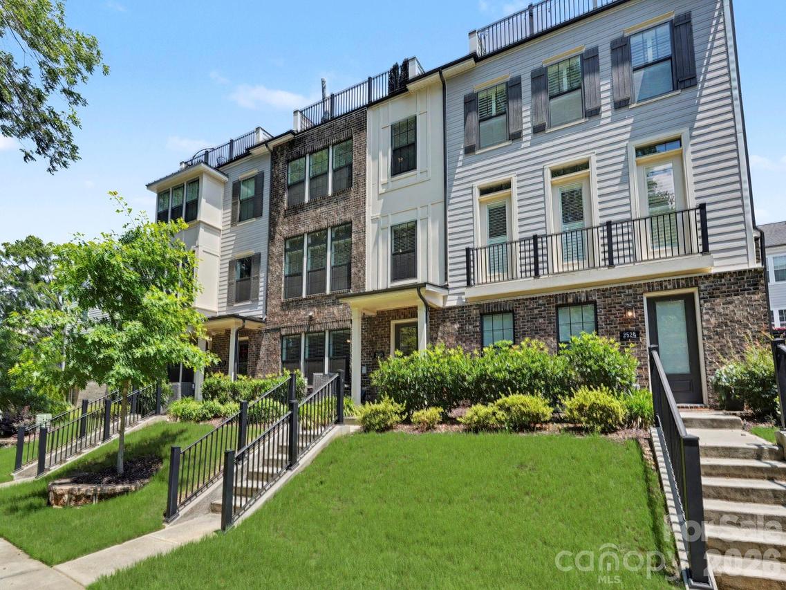 2523 Deacon Ave., Charlotte, NC 28204