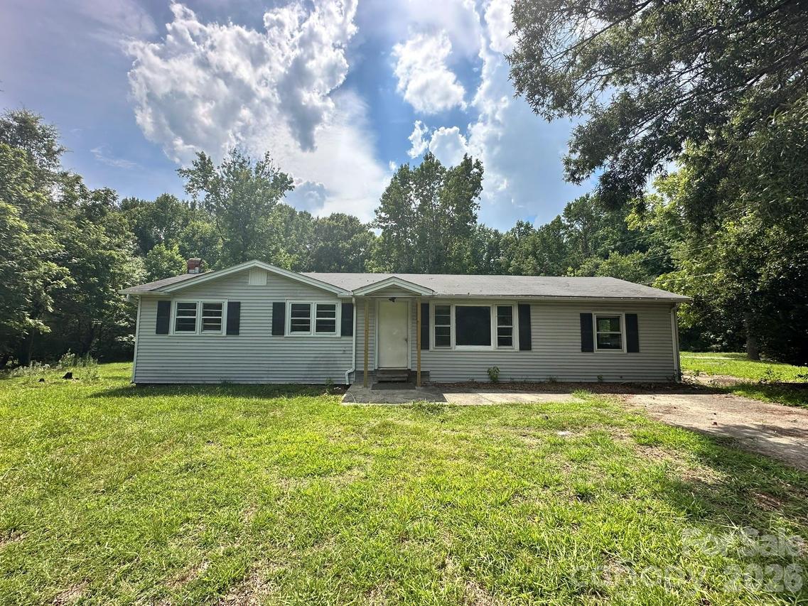 308 Maple Grove Church Rd., Matthews, NC 28104