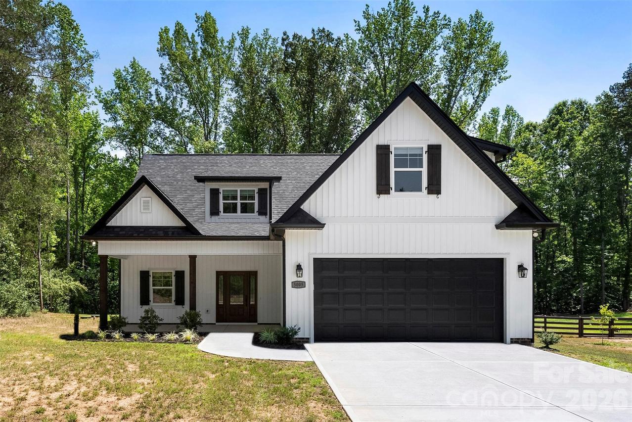 5005 Oconee Dr., Stanley, NC 28164