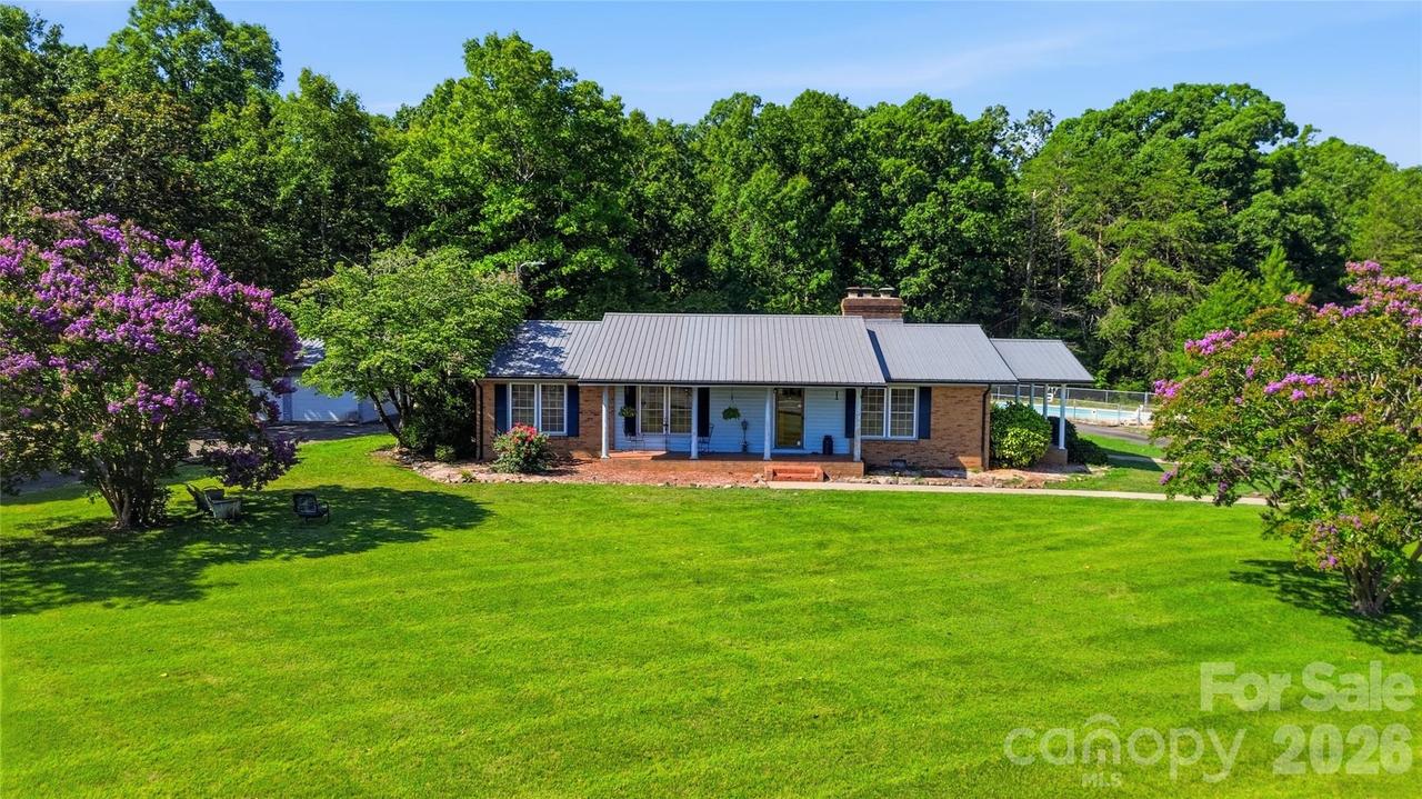 828 Ferry Rd., Forest City, NC 28043