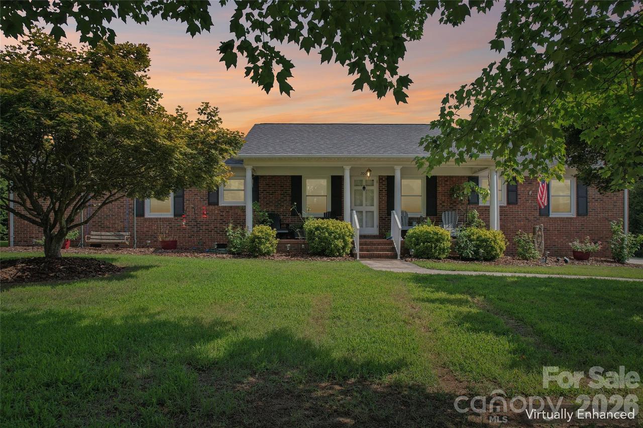 2004 Battle St., Salisbury, NC 28146