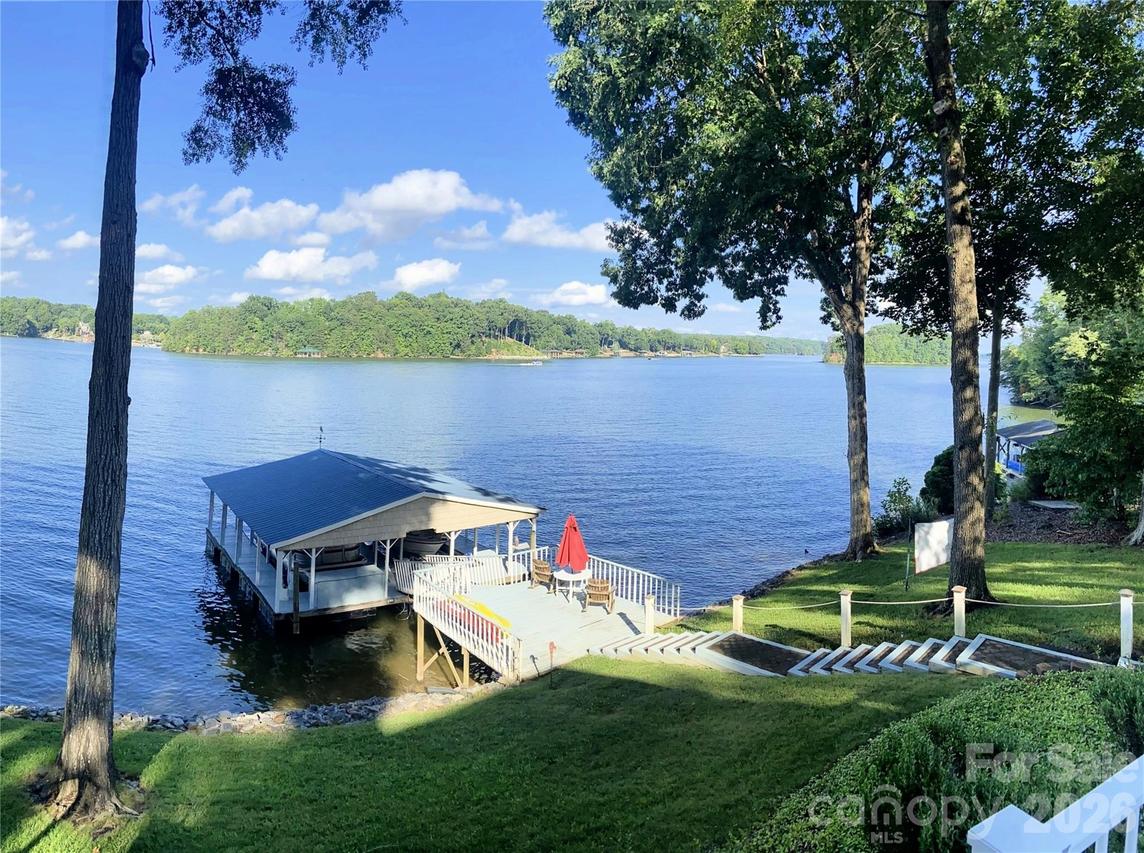 8470 Marina Ln., Catawba, NC 28609