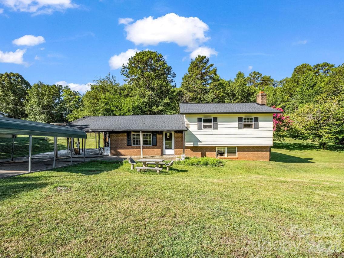 176 Michael St., Bostic, NC 28018