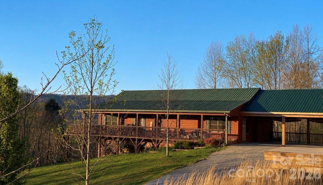 3430 Tranquil Hills Dr., Lenoir, NC 28645