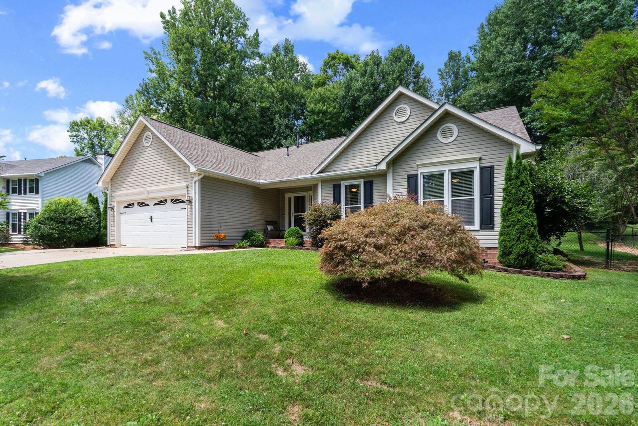 239 Windsor Forest Cir., Fletcher, NC 28732