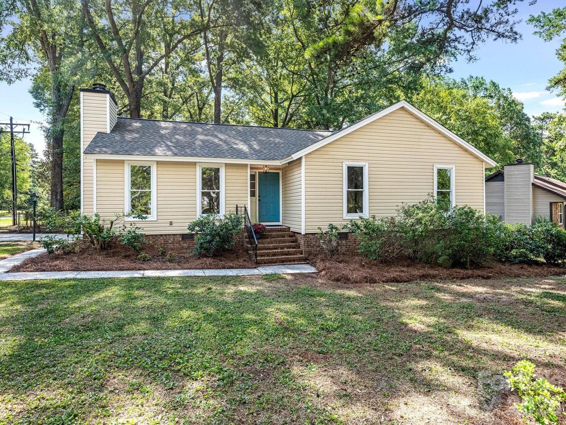9501 Buckskin Ln., Charlotte, NC 28227