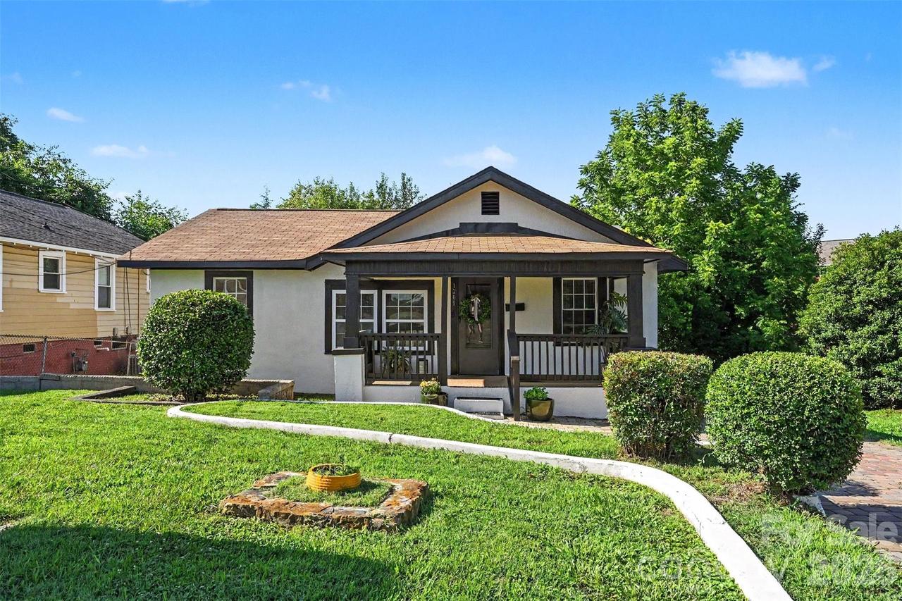 1309 Dearborn Ave., Charlotte, NC 28206