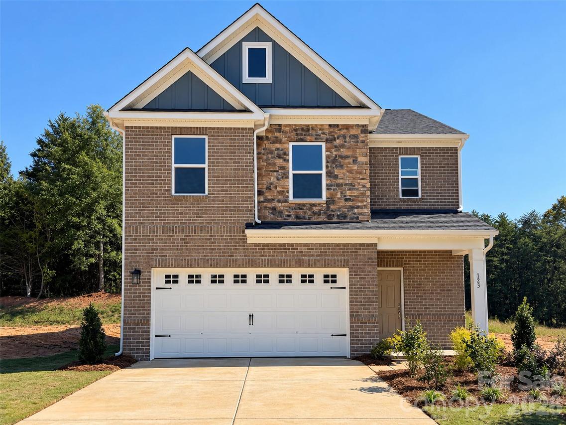 123 Plover Ln., Mooresville, NC 28115