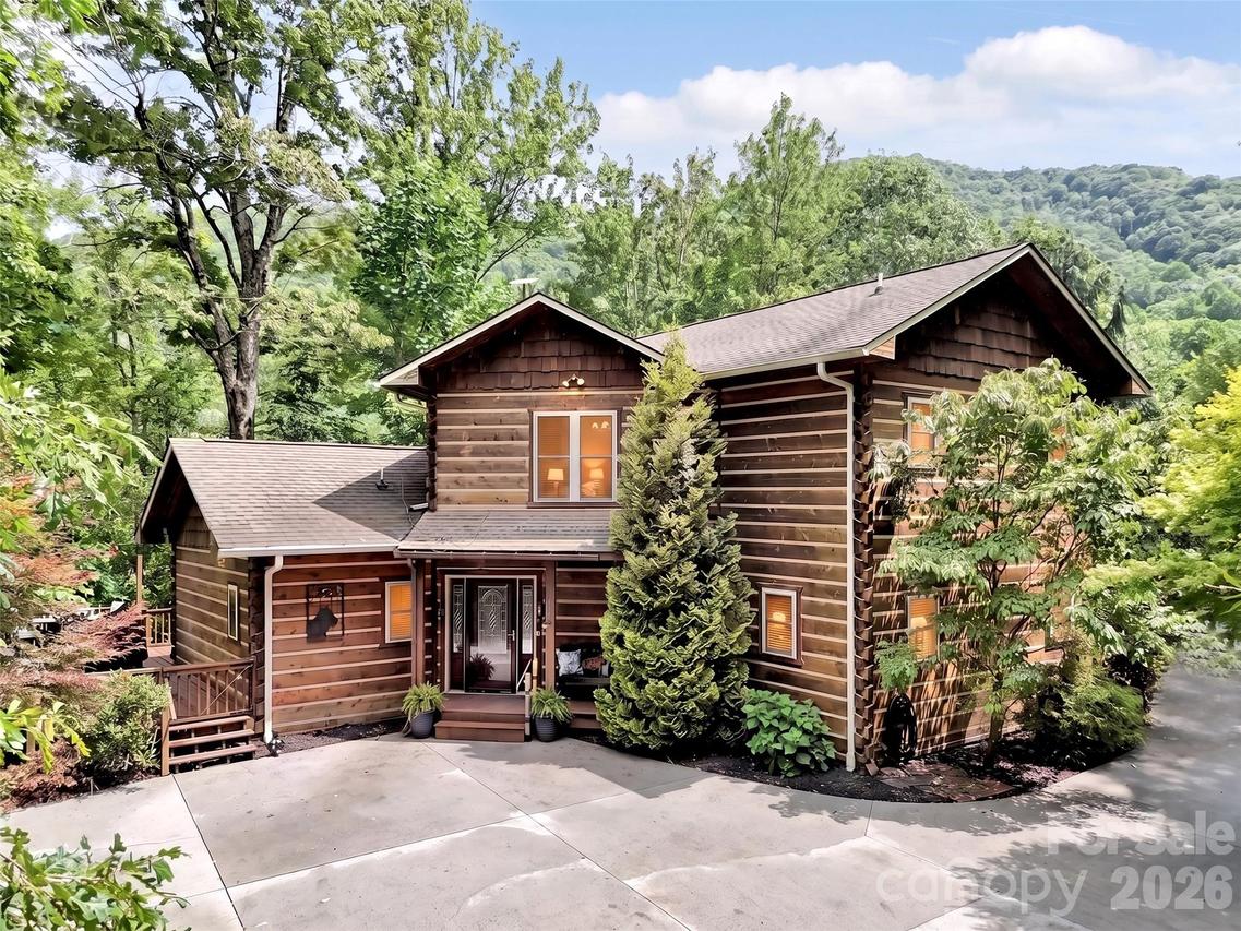 3214 Big Laurel Rd., Waynesville, NC 28785