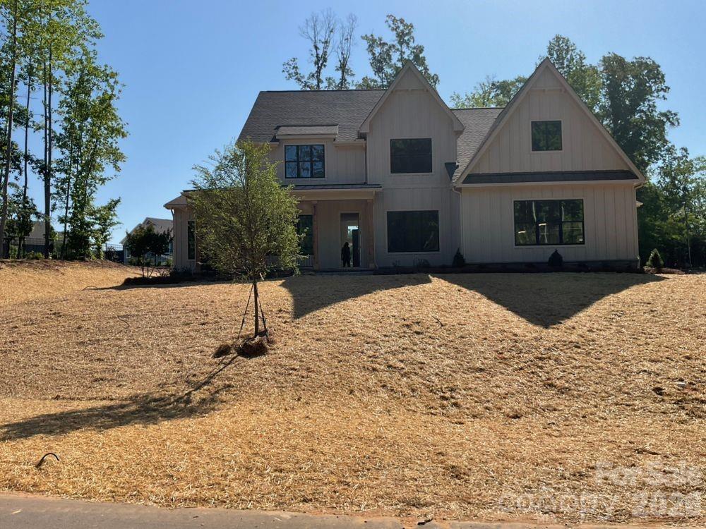 815 Lakeforest Dr., Belmont, NC 28012