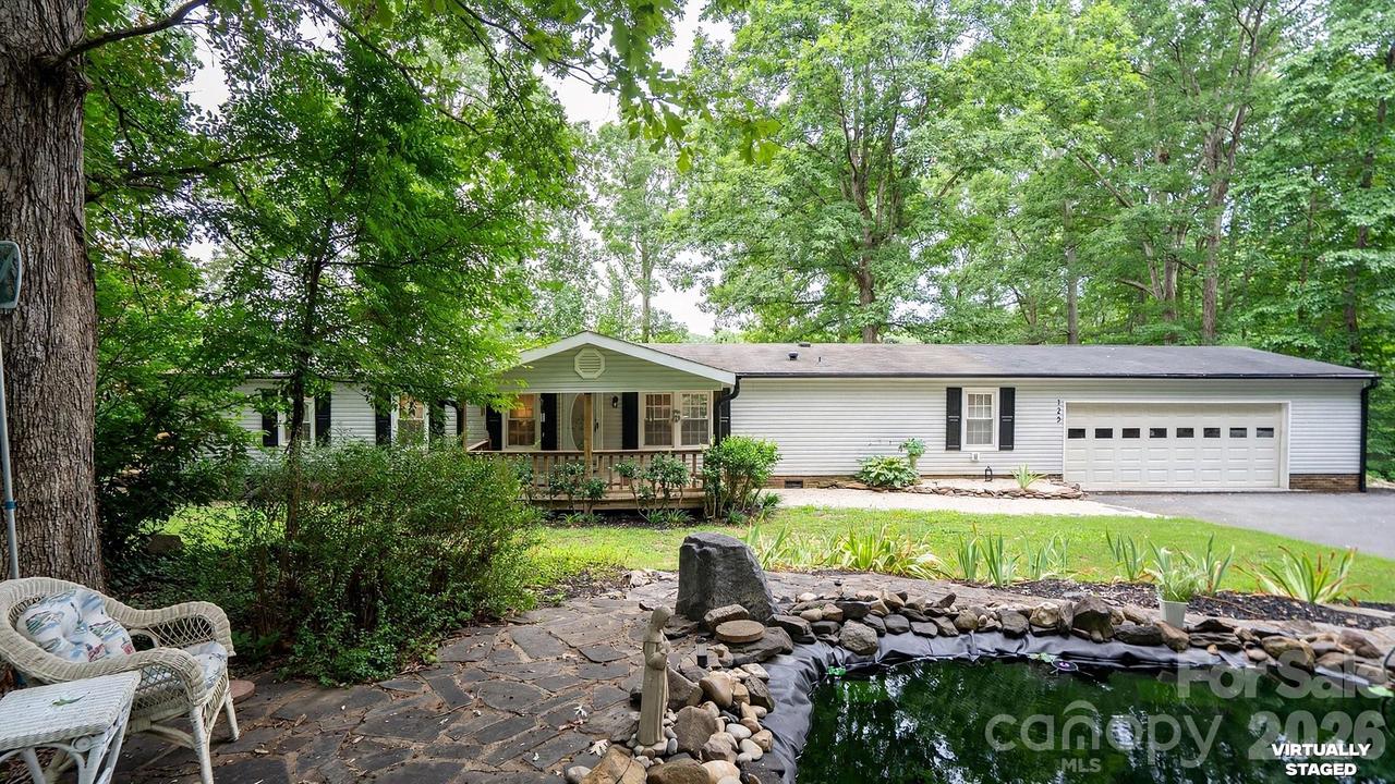 125 Red Fox Ct., Mount Holly, NC 28120