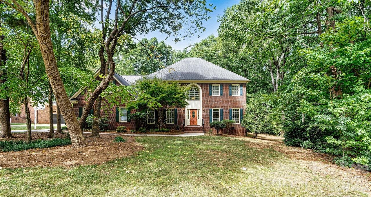 5321 Saddlewood Ln., Mint Hill, NC 28227